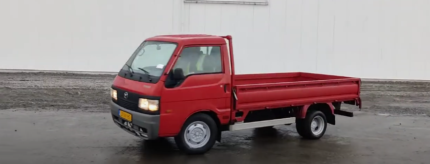 Mazda E2200
